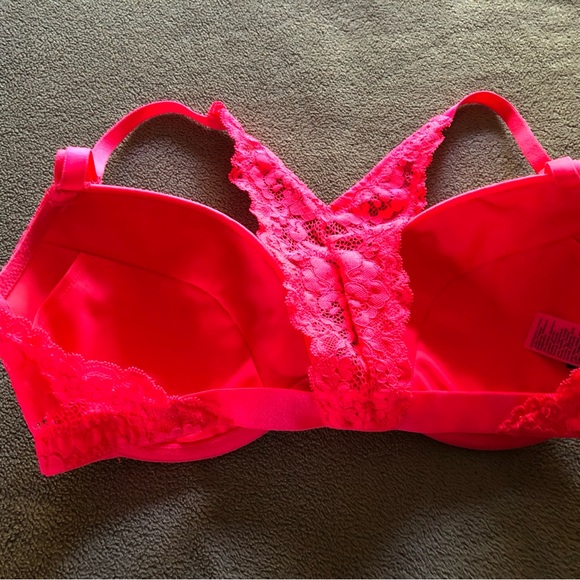 Le Senza Neon Pink Lace Racer Back Style Bra. Size 36 B - Picture 2 of 7